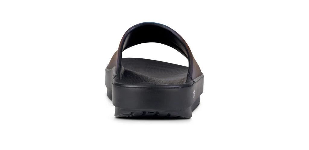 OOFOS OOahh Luxe Slide