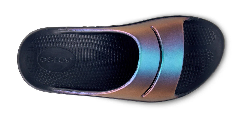 OOFOS OOahh Luxe Slide