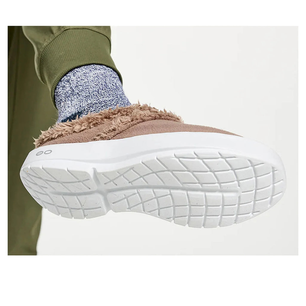 OOFOS Women's OOcoozie Mule