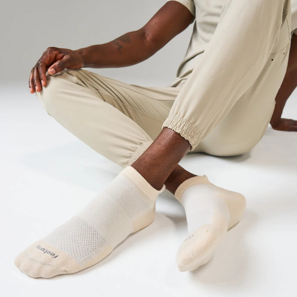 Feetures High Performance Max Cushion Tab