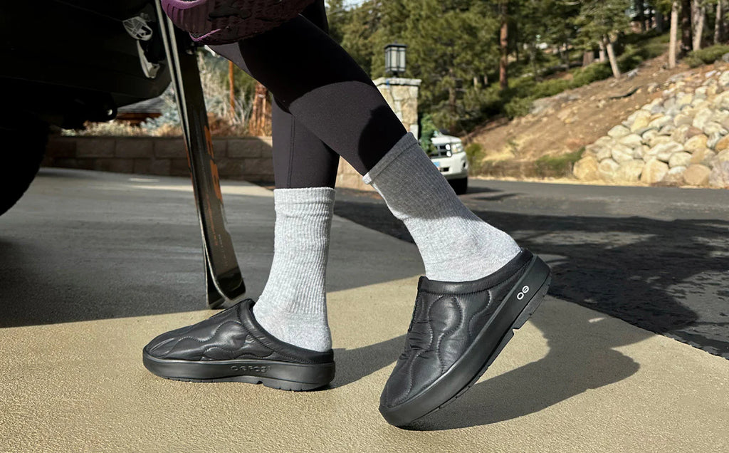 OOFOS Women's OOcoozie Thermo Mule