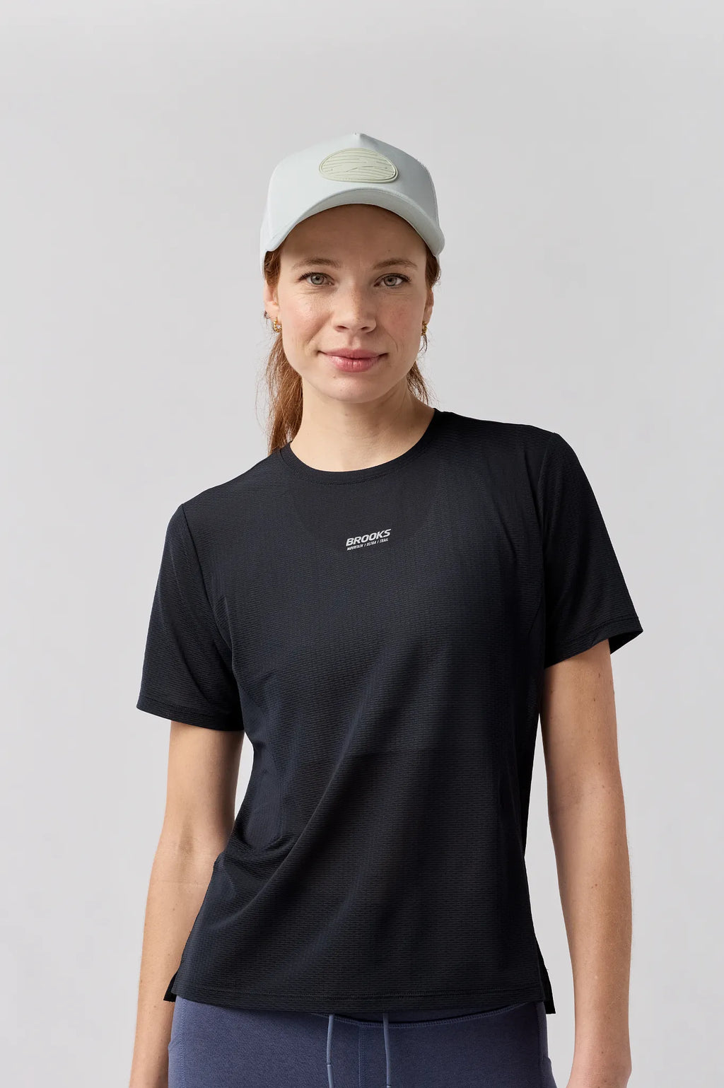 Brooks Surge Trucker Hat