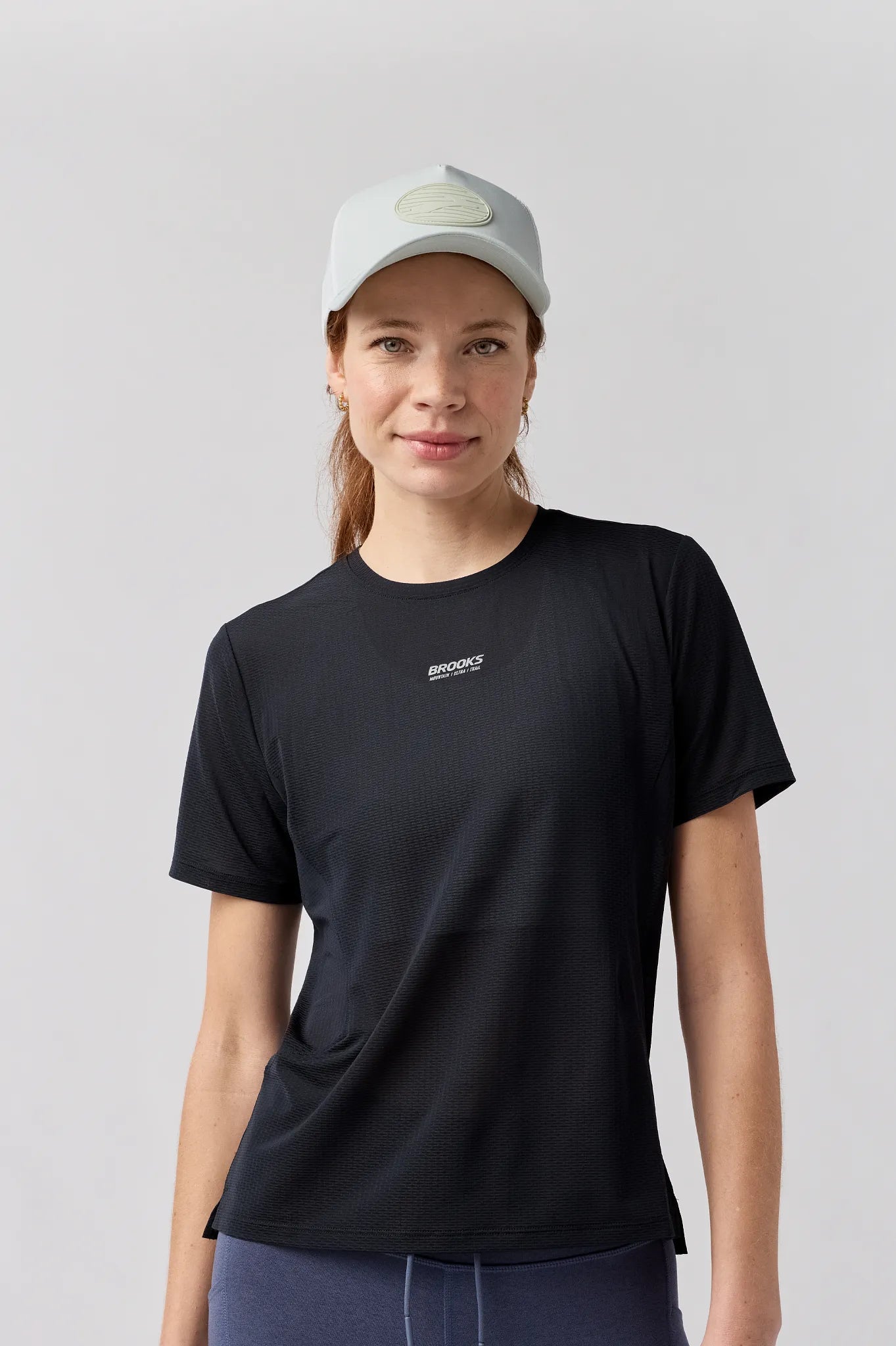 Brooks Surge Trucker Hat